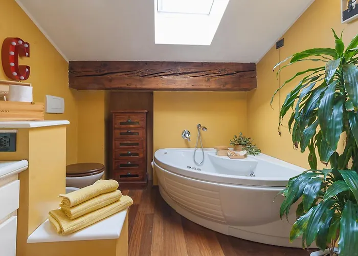 Diaz8 Di Tss' - Nel Cuore Di - Spazioso Ed Elegante - Silenzioso - Perfetto Per Smartworking דירה טרנטו